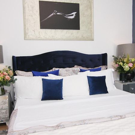 Kas 1Bd Apartment Unique Central Unirii บูคาเรสต์ ภายนอก รูปภาพ