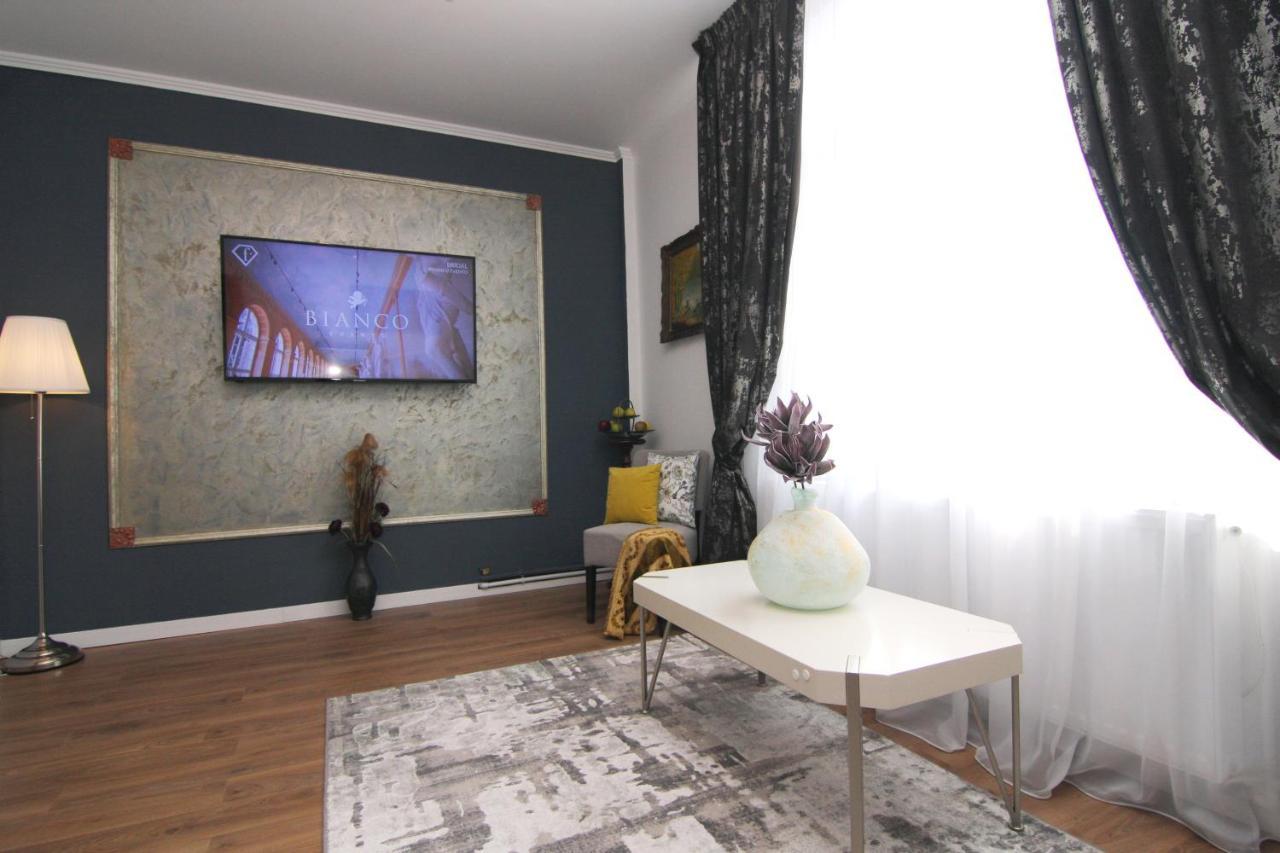 Kas 1Bd Apartment Unique Central Unirii บูคาเรสต์ ภายนอก รูปภาพ